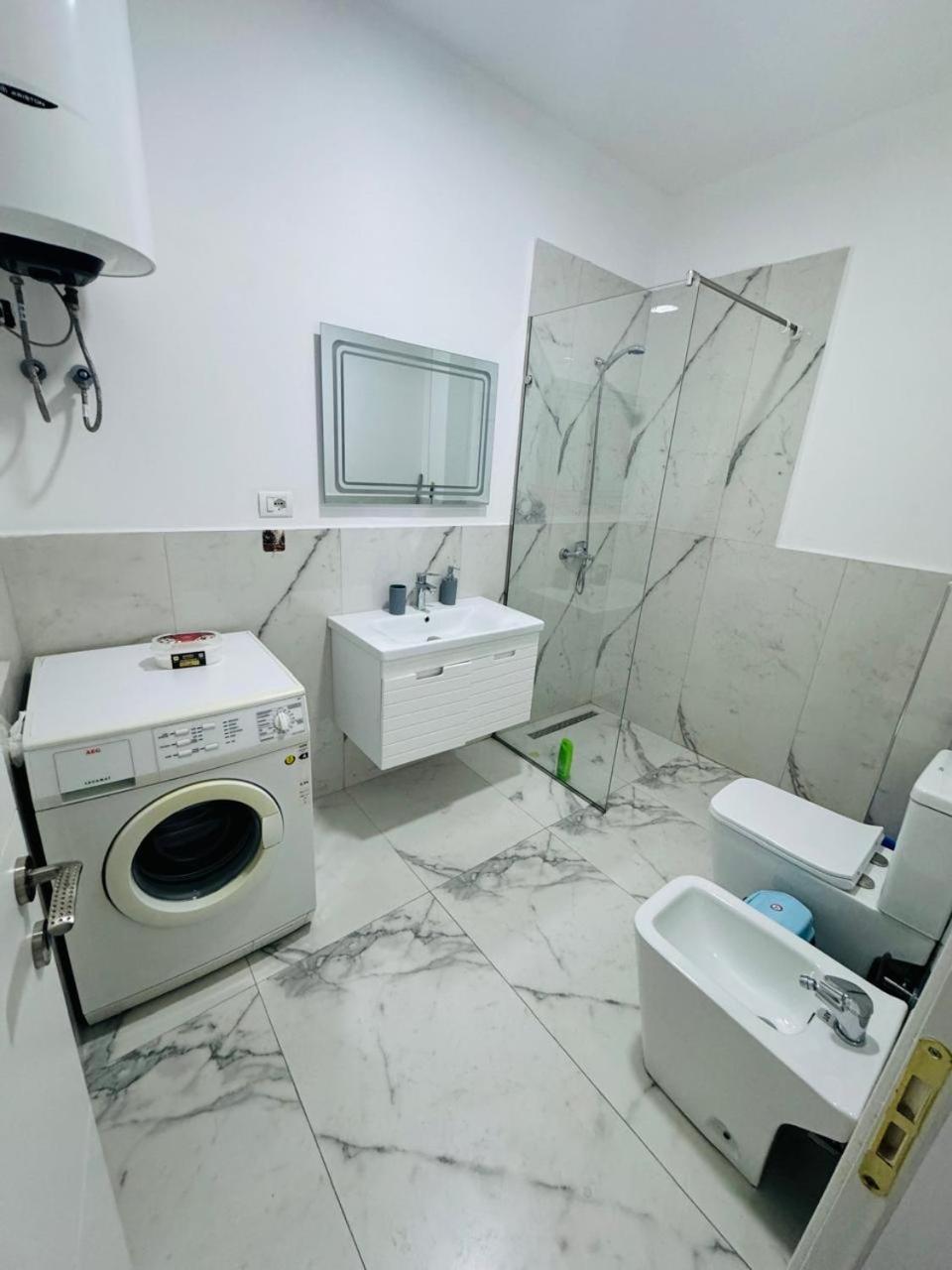 Apartamente Tirana Exteriér fotografie