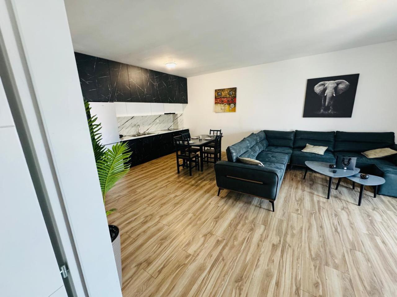 Apartamente Tirana Exteriér fotografie