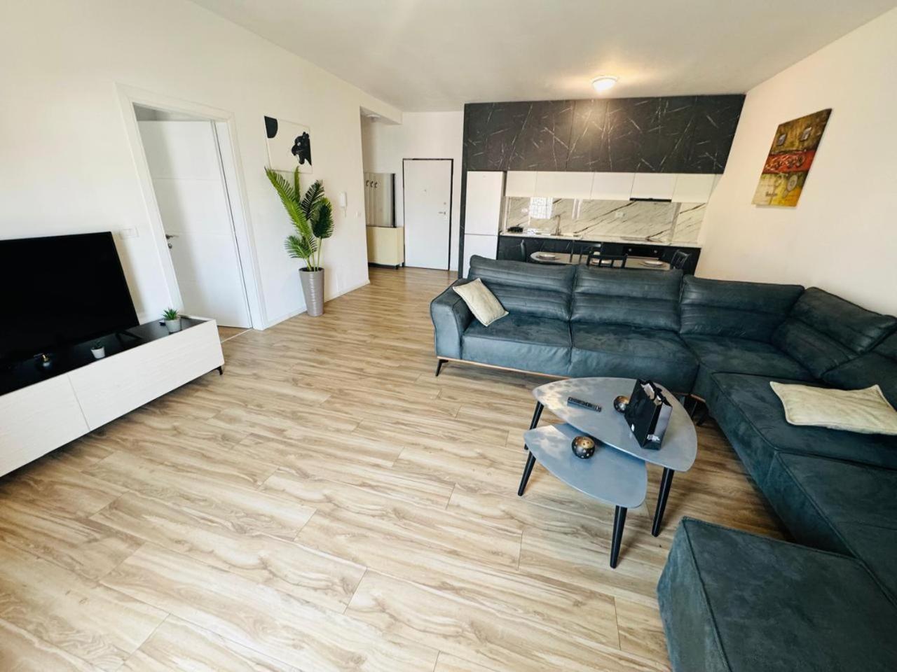 Apartamente Tirana Exteriér fotografie