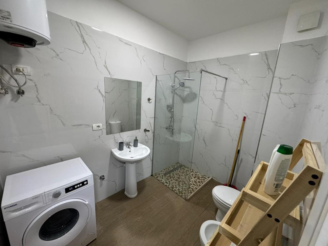 Apartamente Tirana Exteriér fotografie