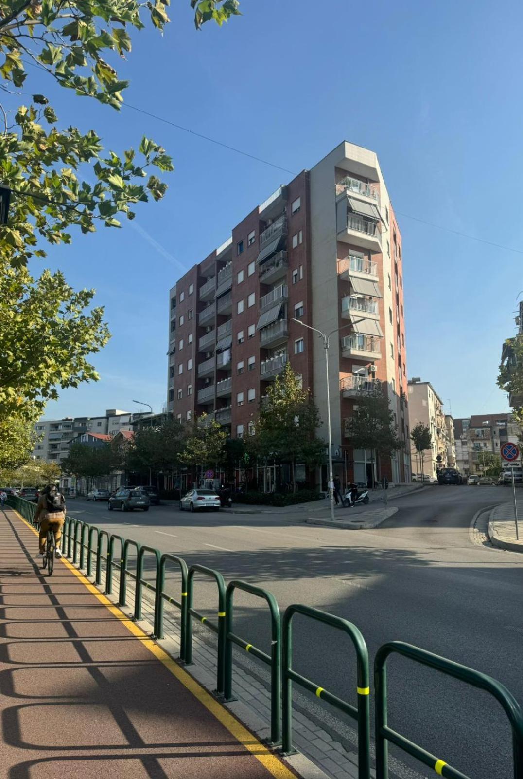 Apartamente Tirana Exteriér fotografie